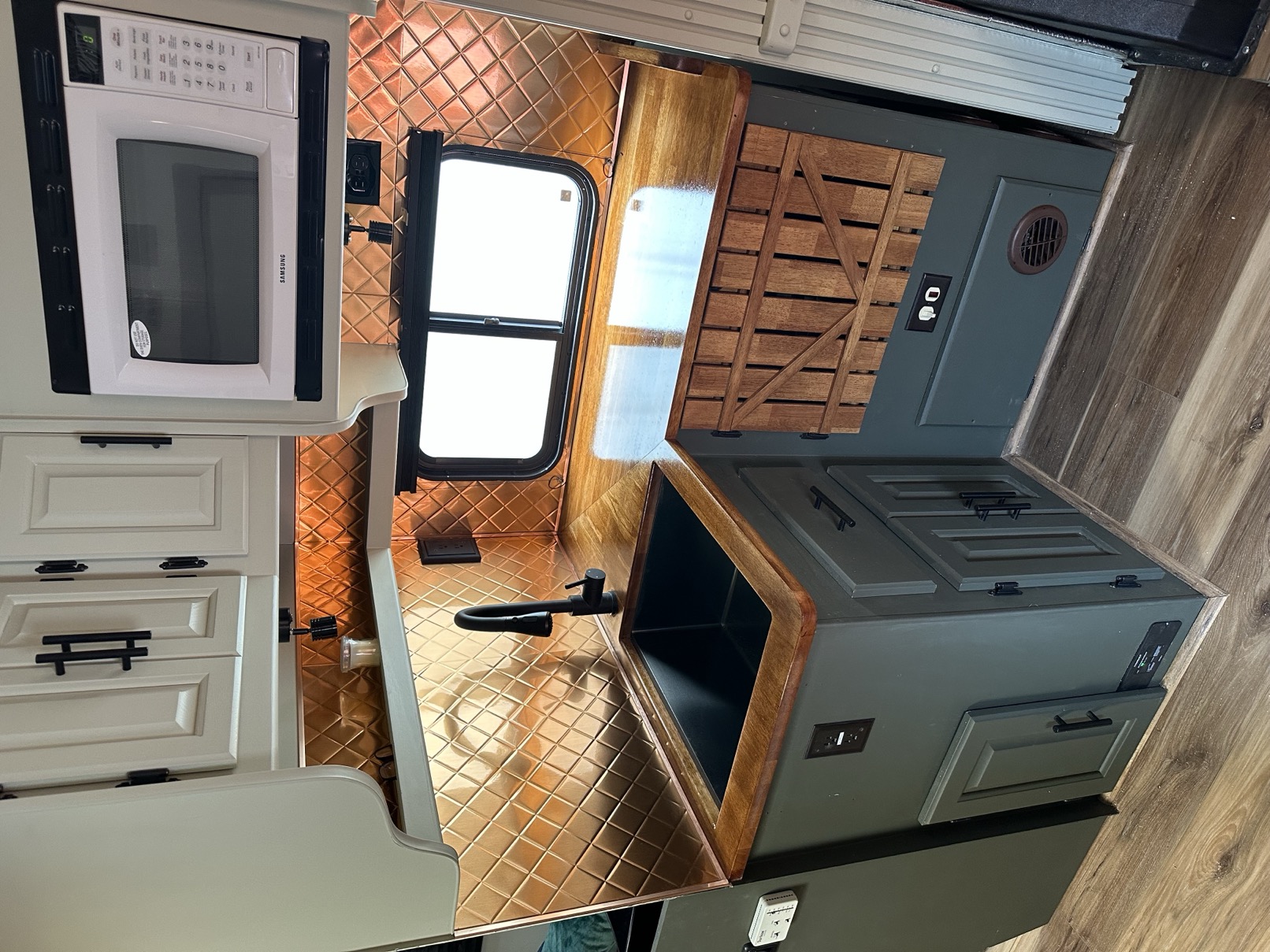 Renovation photo 59